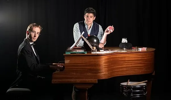Spectacle Tout est Rien, magie et piano